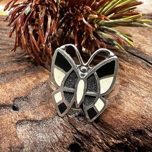 NOS Navajo Zuni Butterfly Ring Black Jet Cream Shell? Sterling Silver Bell 7.5